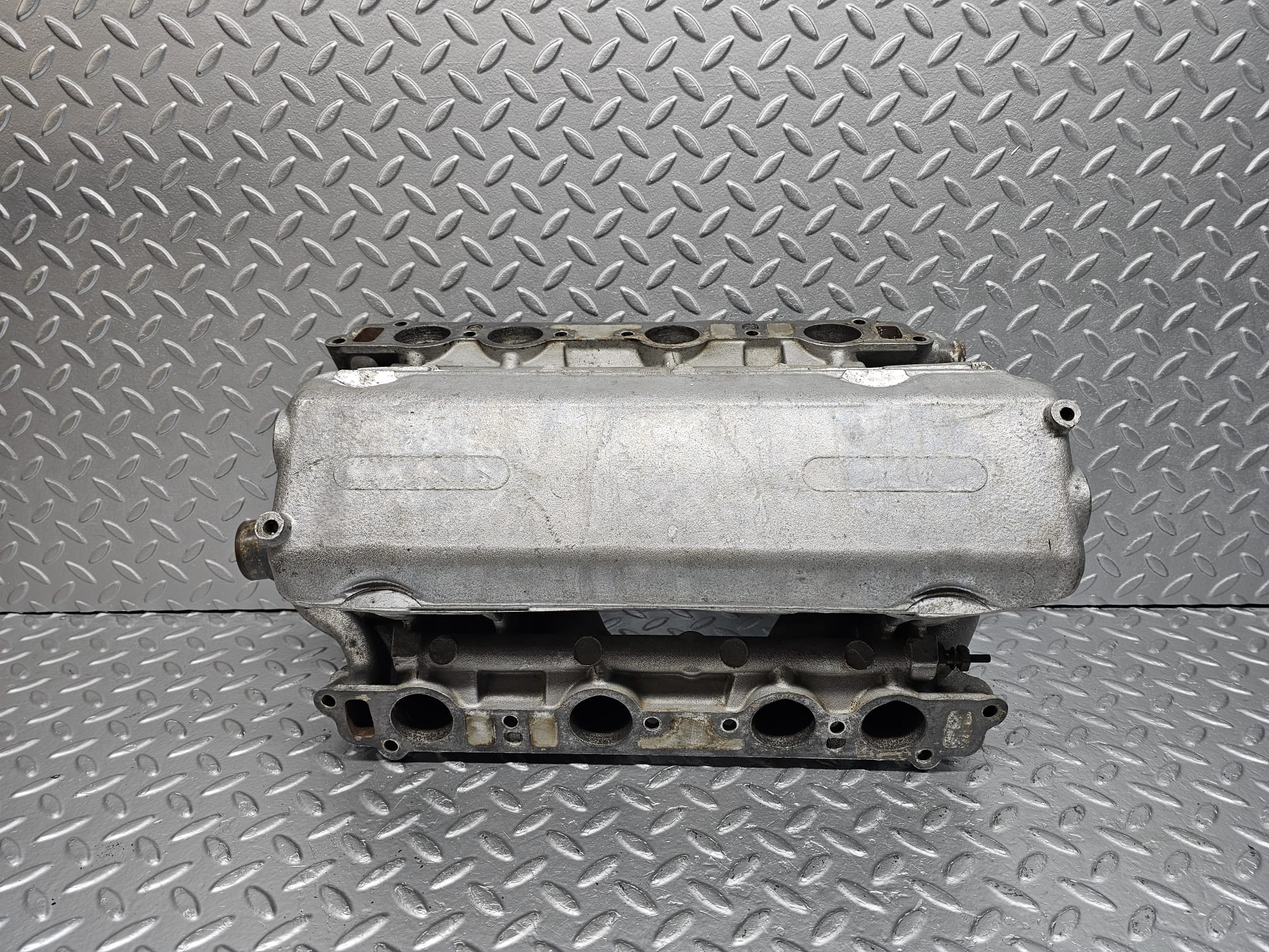 20742 Mercedes-Benz R107 450SL Intake Manifold 1171411101