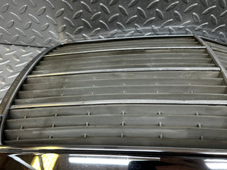 31899 Mercedes-Benz W123 Bonnet Grill Chrome 1238880923