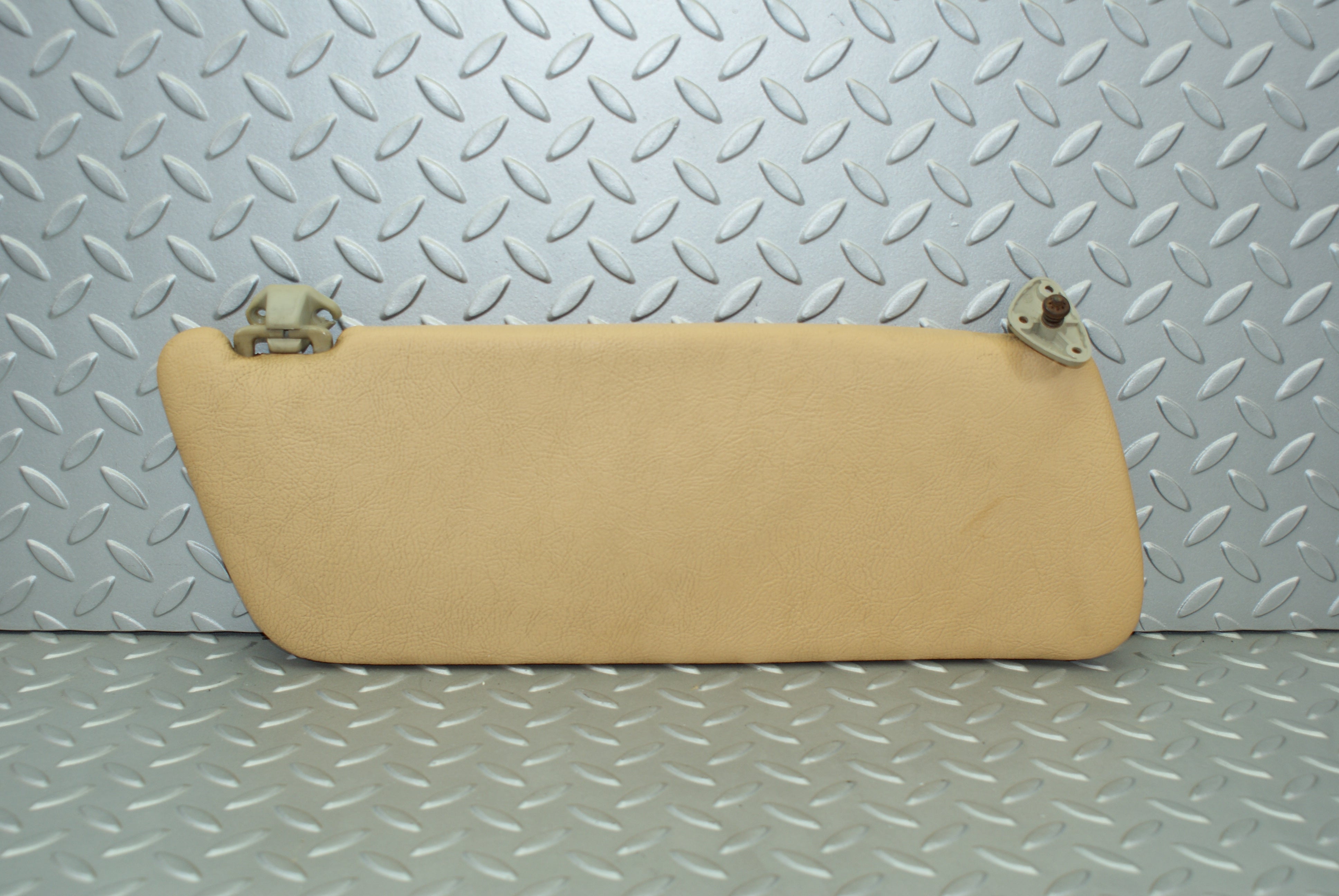 3166 Mercedes-Benz W115 220D Sun Visor Beige Right Driver Side