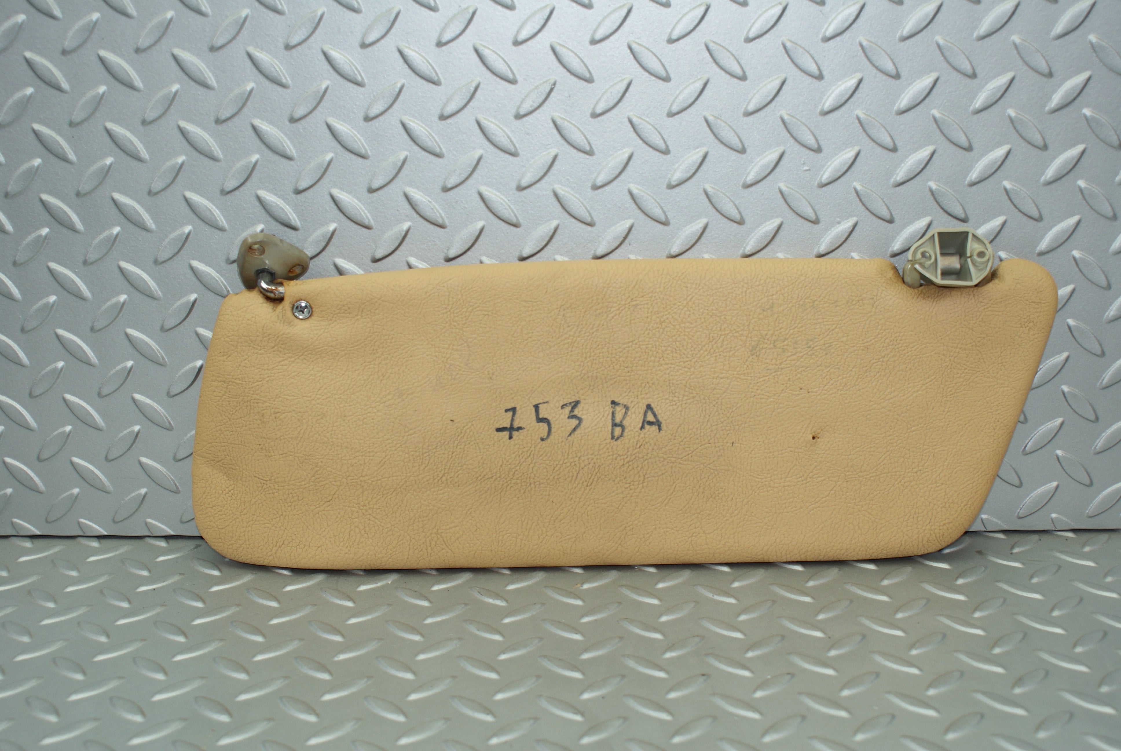 3166 Mercedes-Benz W115 220D Sun Visor Beige Right Driver Side