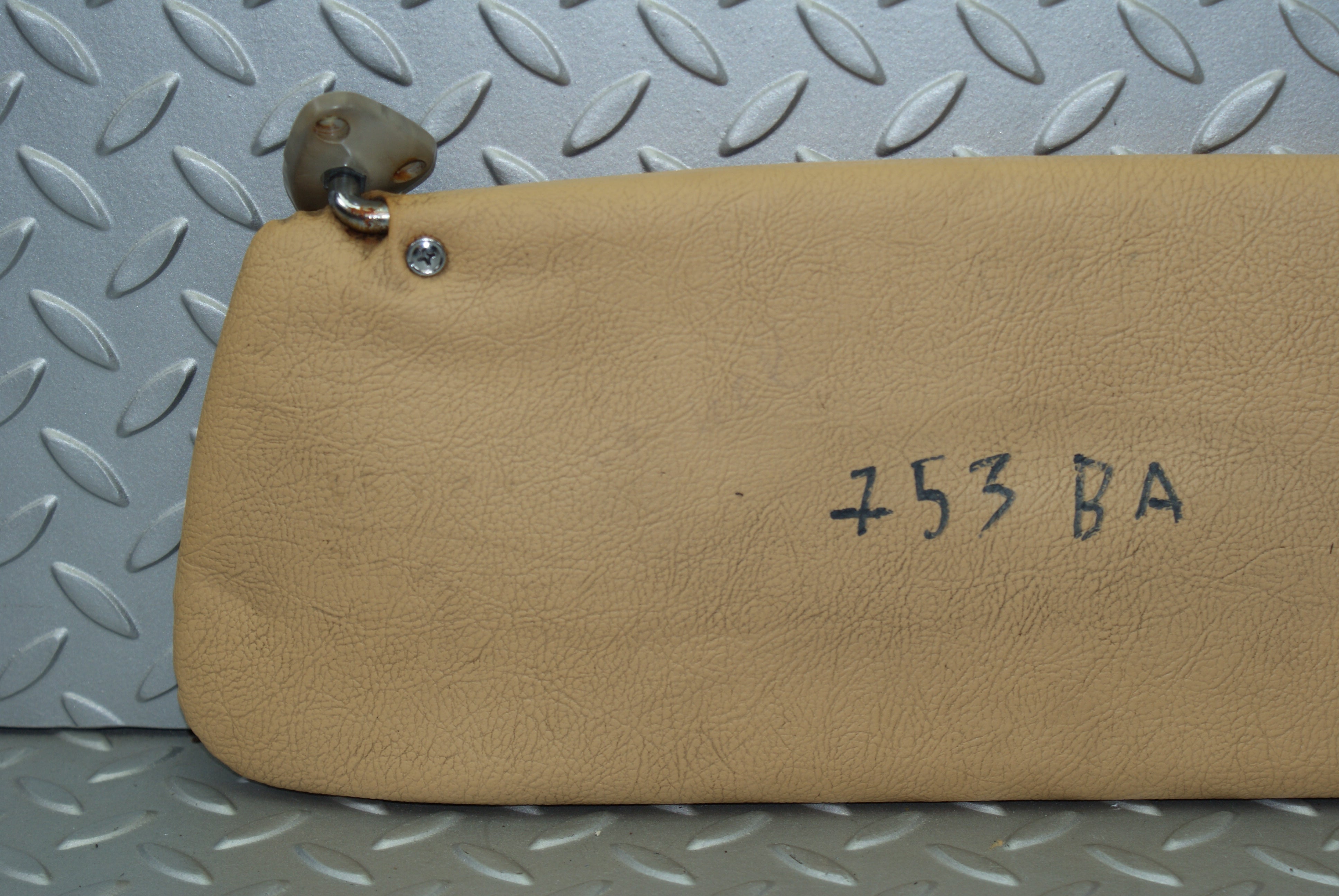 3166 Mercedes-Benz W115 220D Sun Visor Beige Right Driver Side