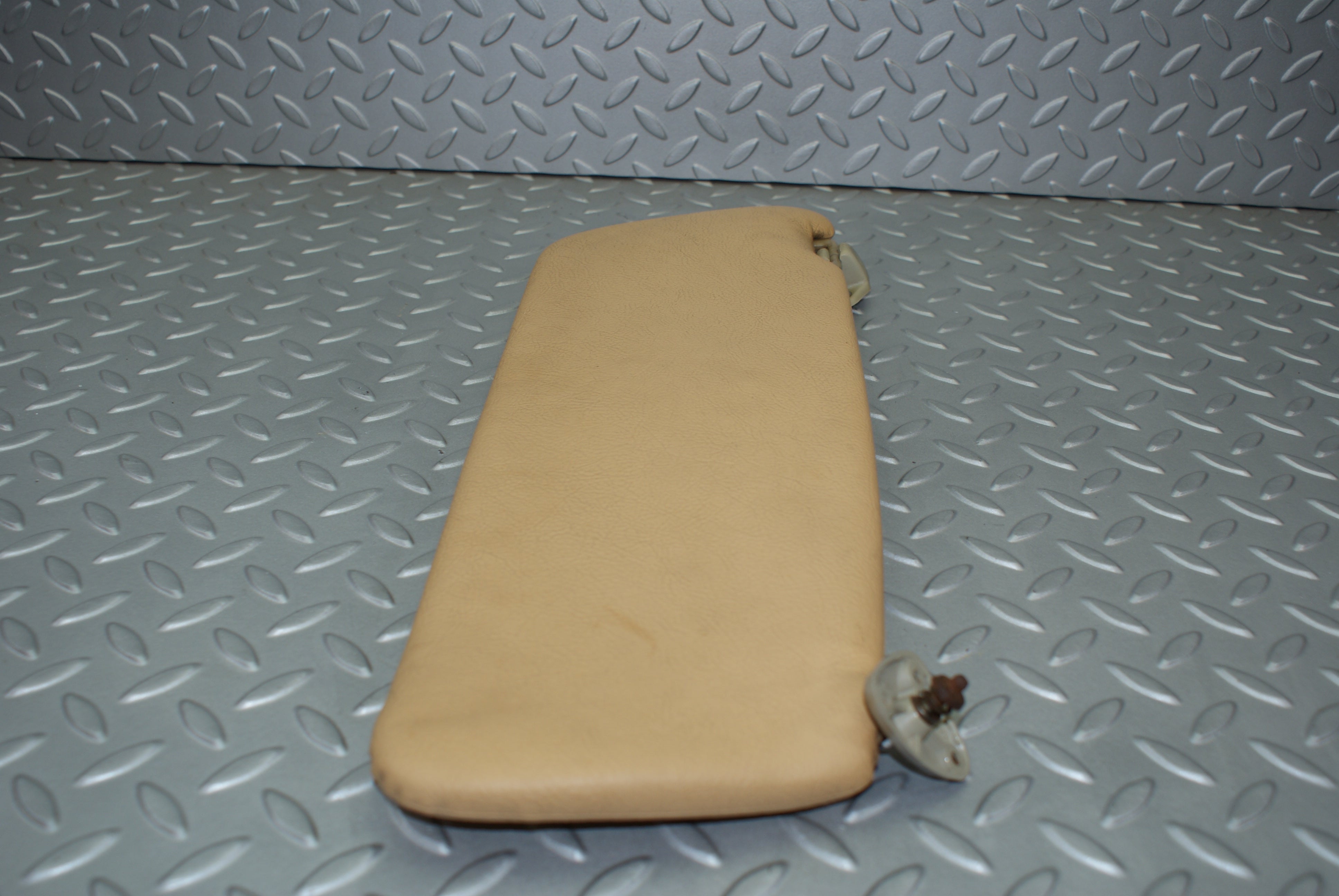 3166 Mercedes-Benz W115 220D Sun Visor Beige Right Driver Side