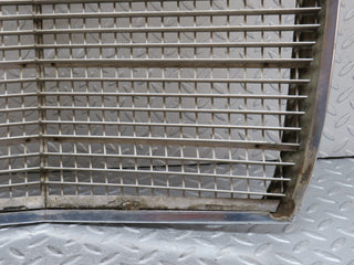 W108 bonnet grill chrome used OEM