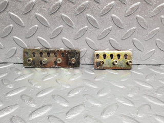 48157 Mercedes-Benz R230 350SL Coupe Hydraulic Pump Pipe Holder