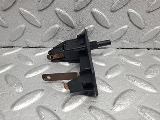 49640 Mercedes-Benz W123 Trunk Boot Light Switch 1158202511 0008213152