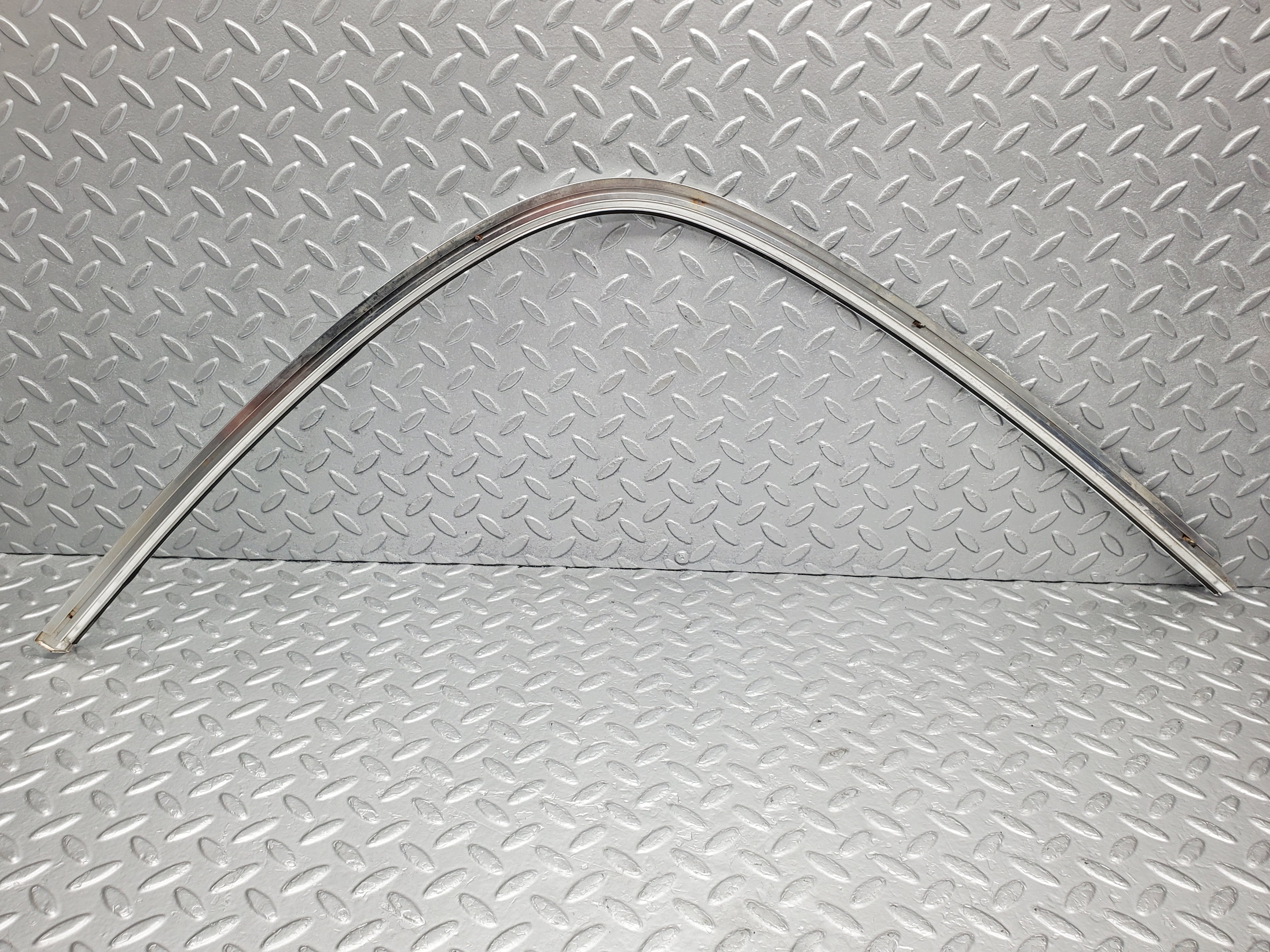 49662 Mercedes-Benz R107 Soft Top Cover Chrome Trim