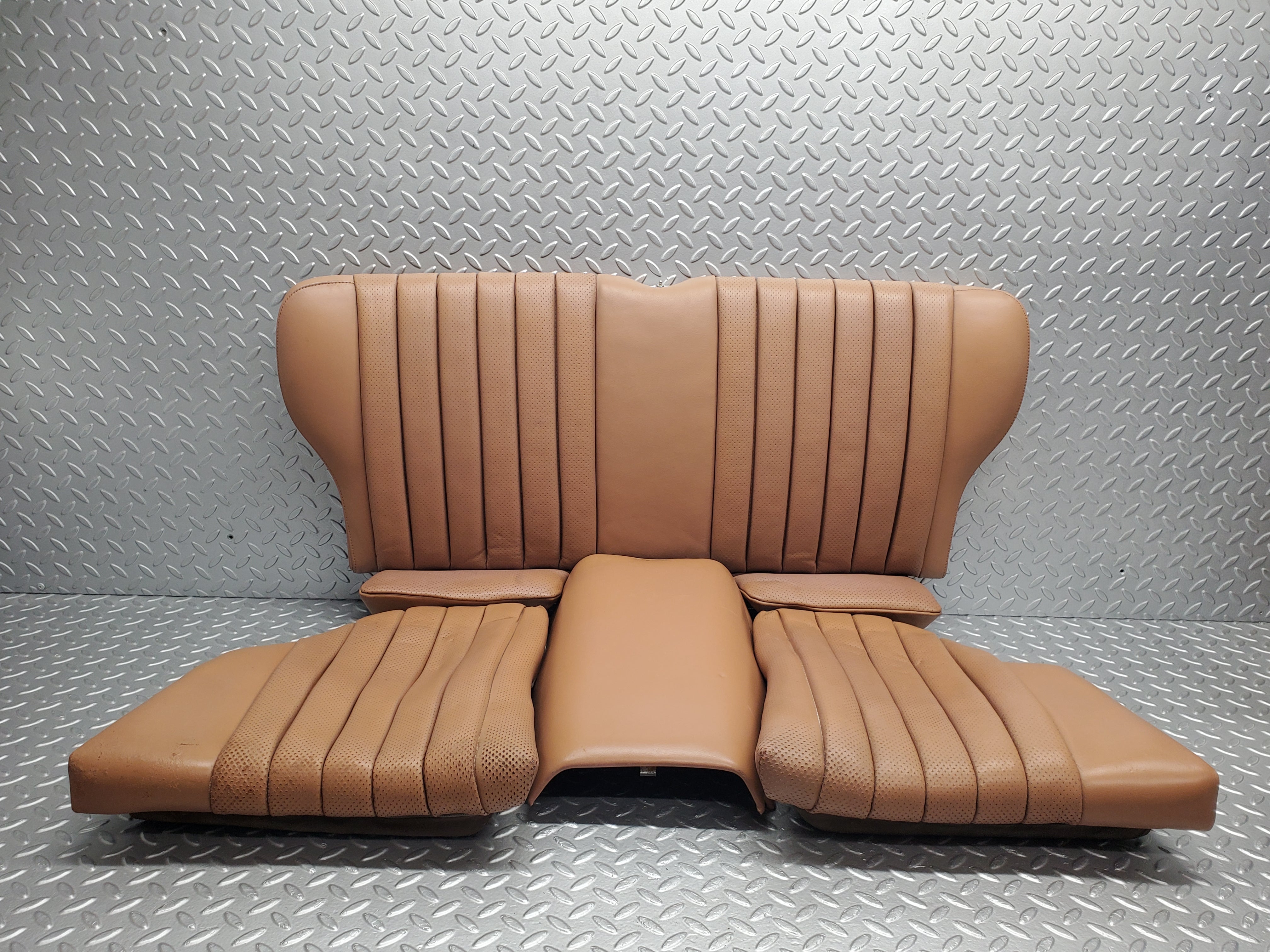 49754 Mercedes-Benz R107 380SL Rear Seat Palomino Leather