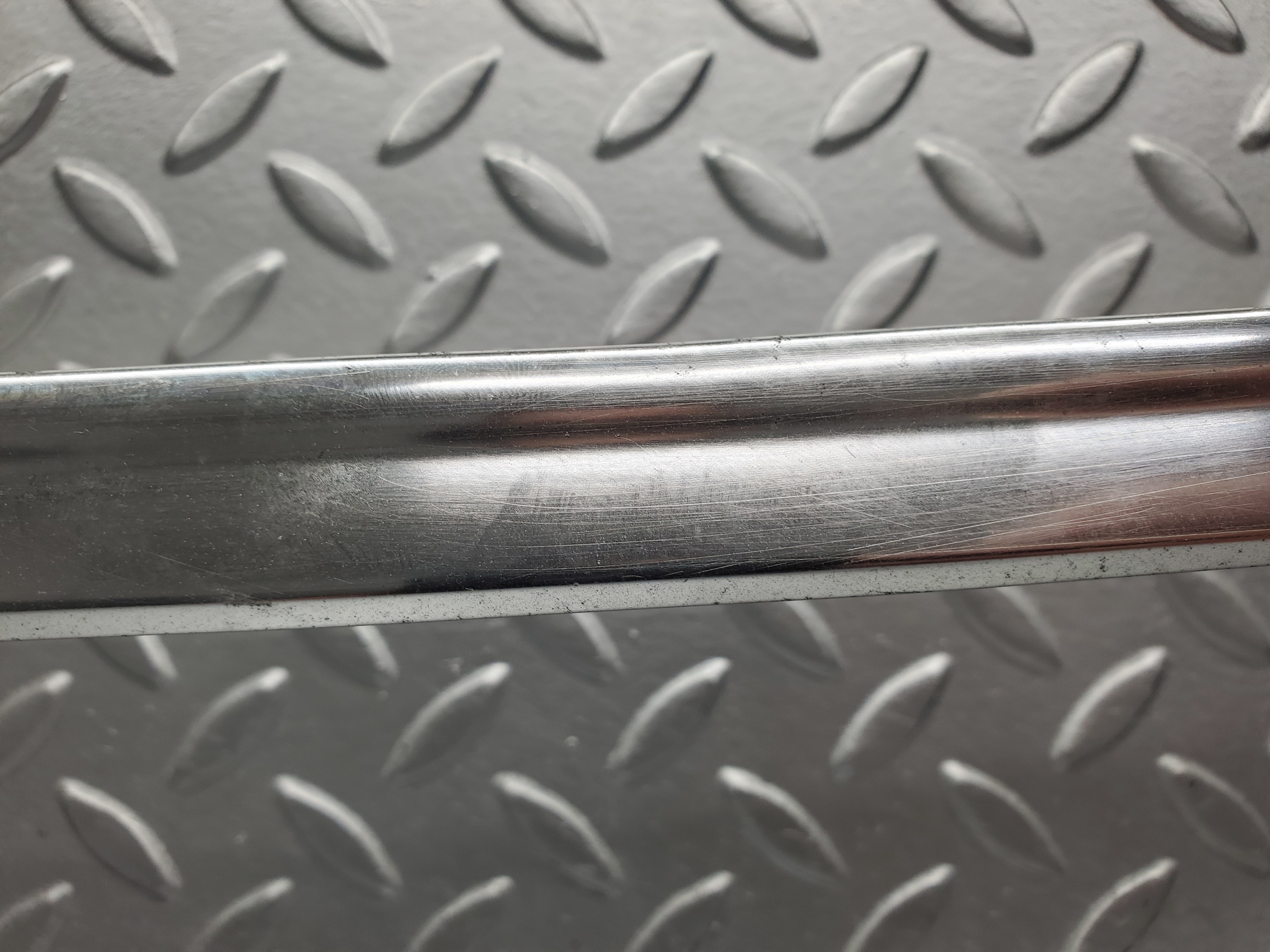 49913 Mercedes-Benz R107 380SL Coupe Front Windscreen Chrome Frame