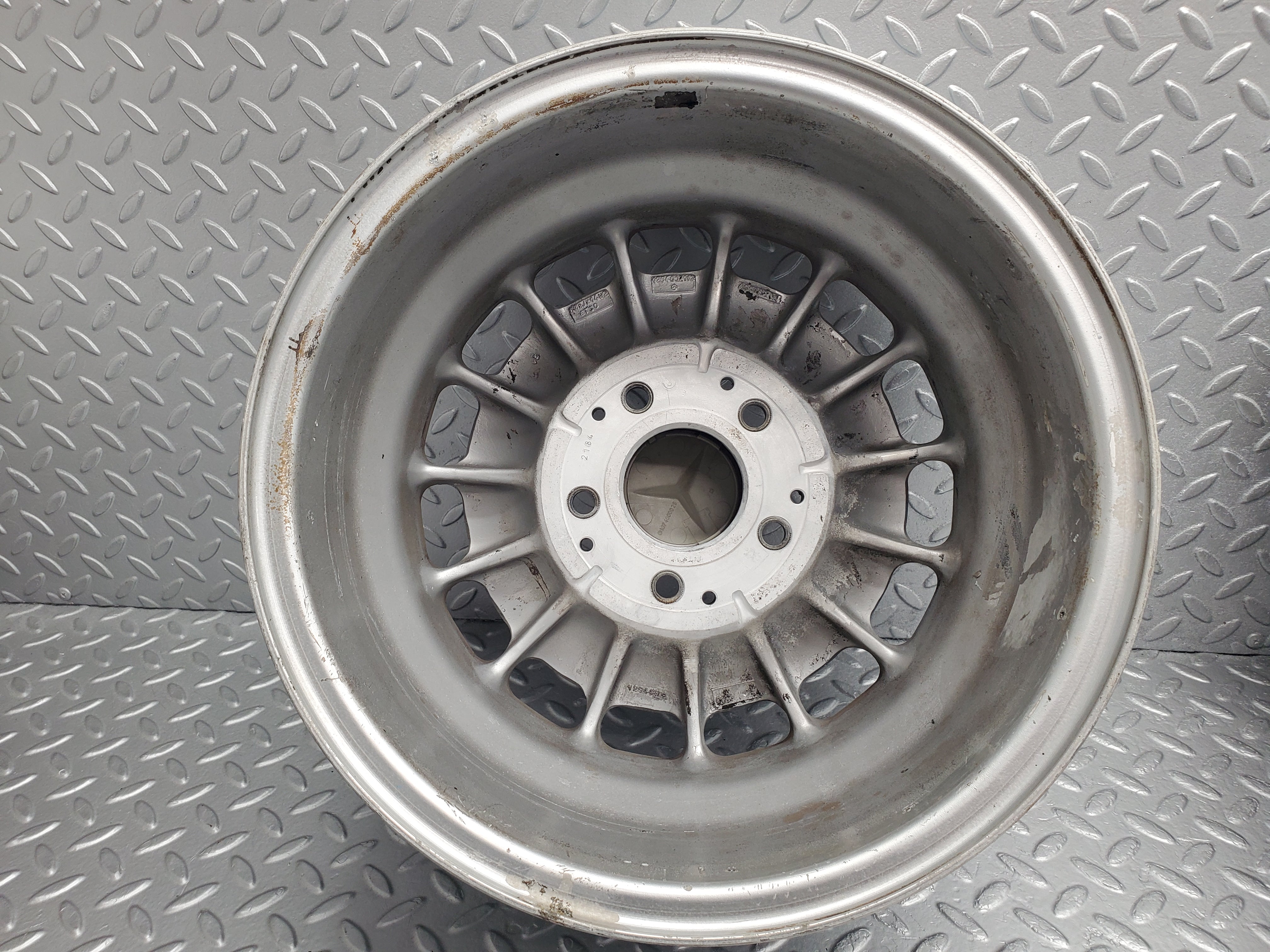 49976 Mercedes-Benz R107 380SL Coupe Alloy Wheel Set Mexican Hat 6.5Jx14H2 ET30 1264002102