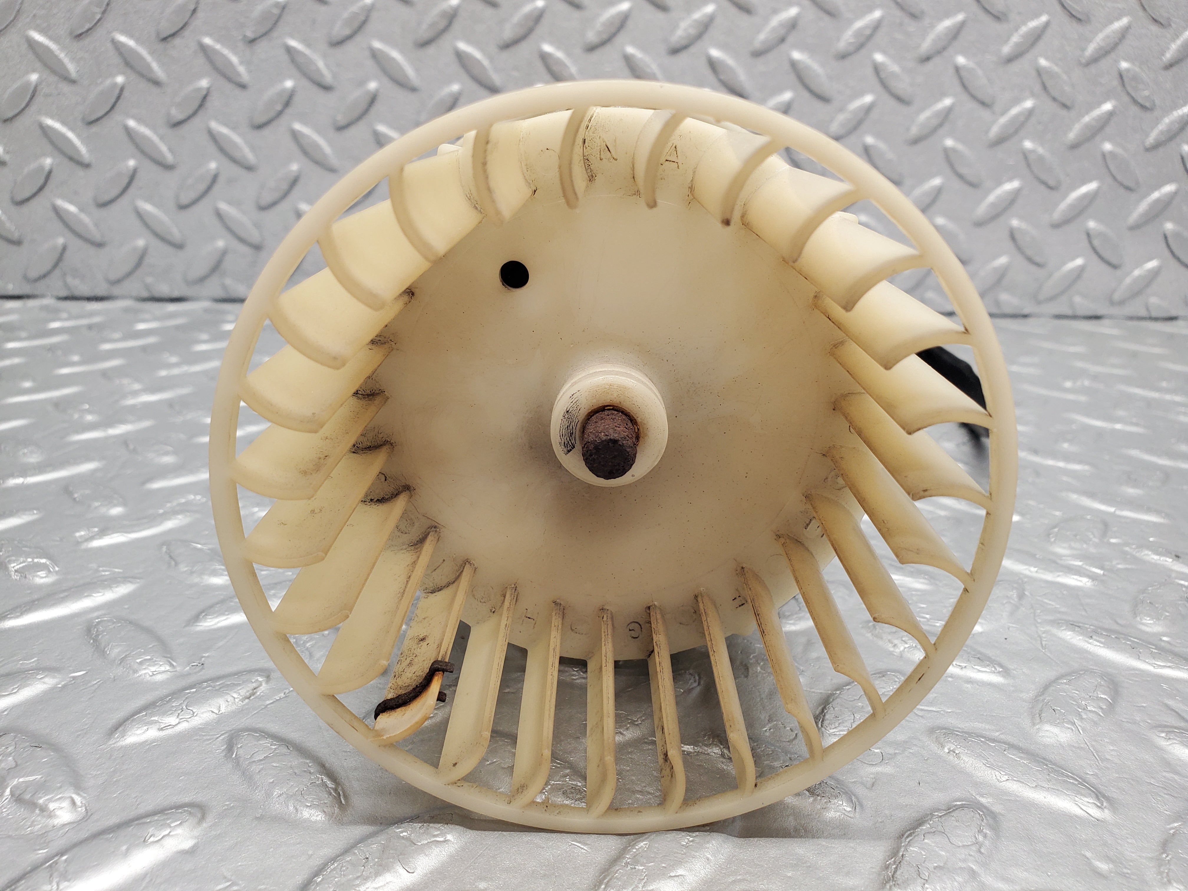 50097 Mercedes-Benz R107 380SL Heater Blower Motor Bosch 0130063022