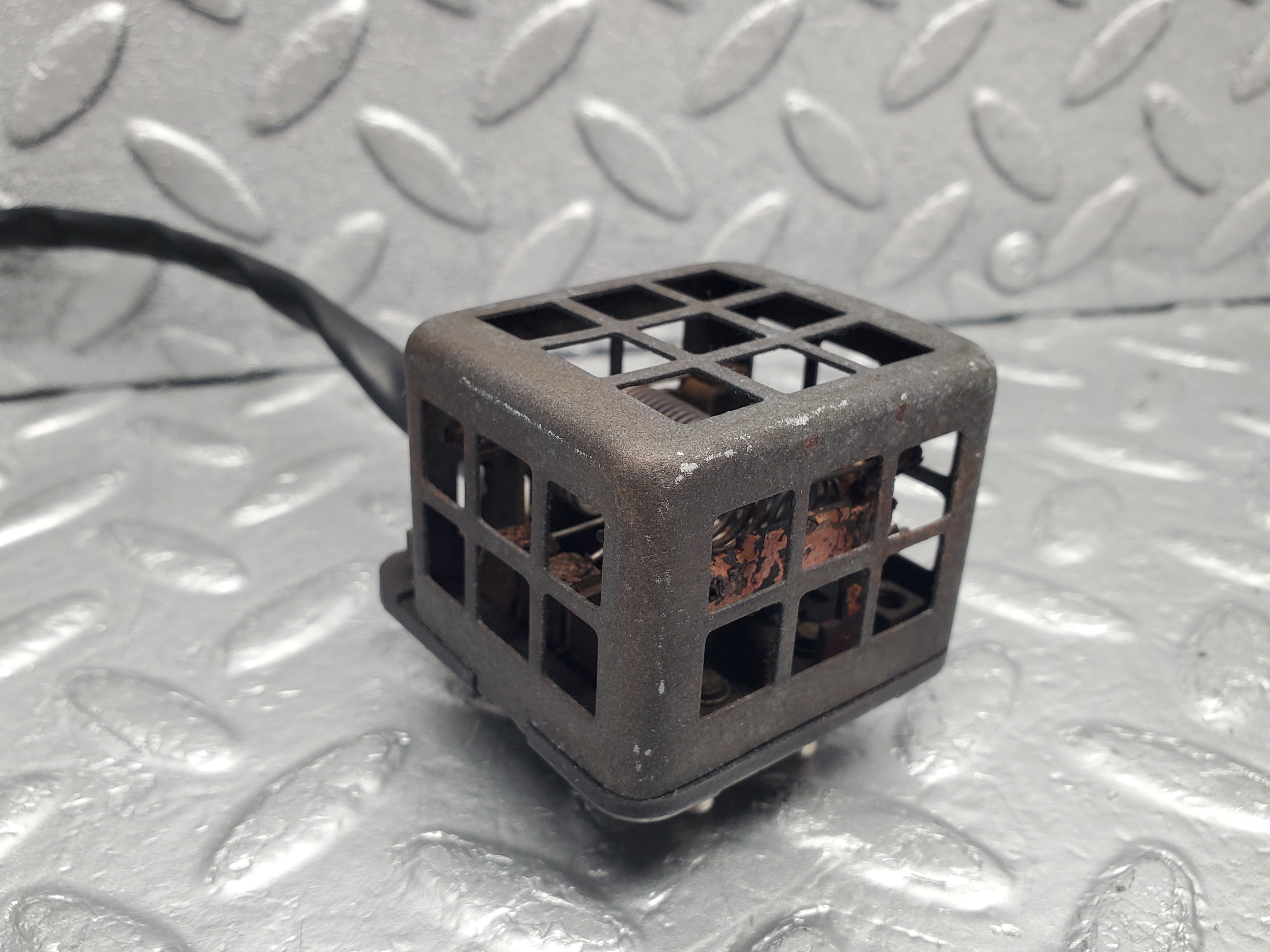 50370 Mercedes-Benz R107 380SL Heater Blower Resistor