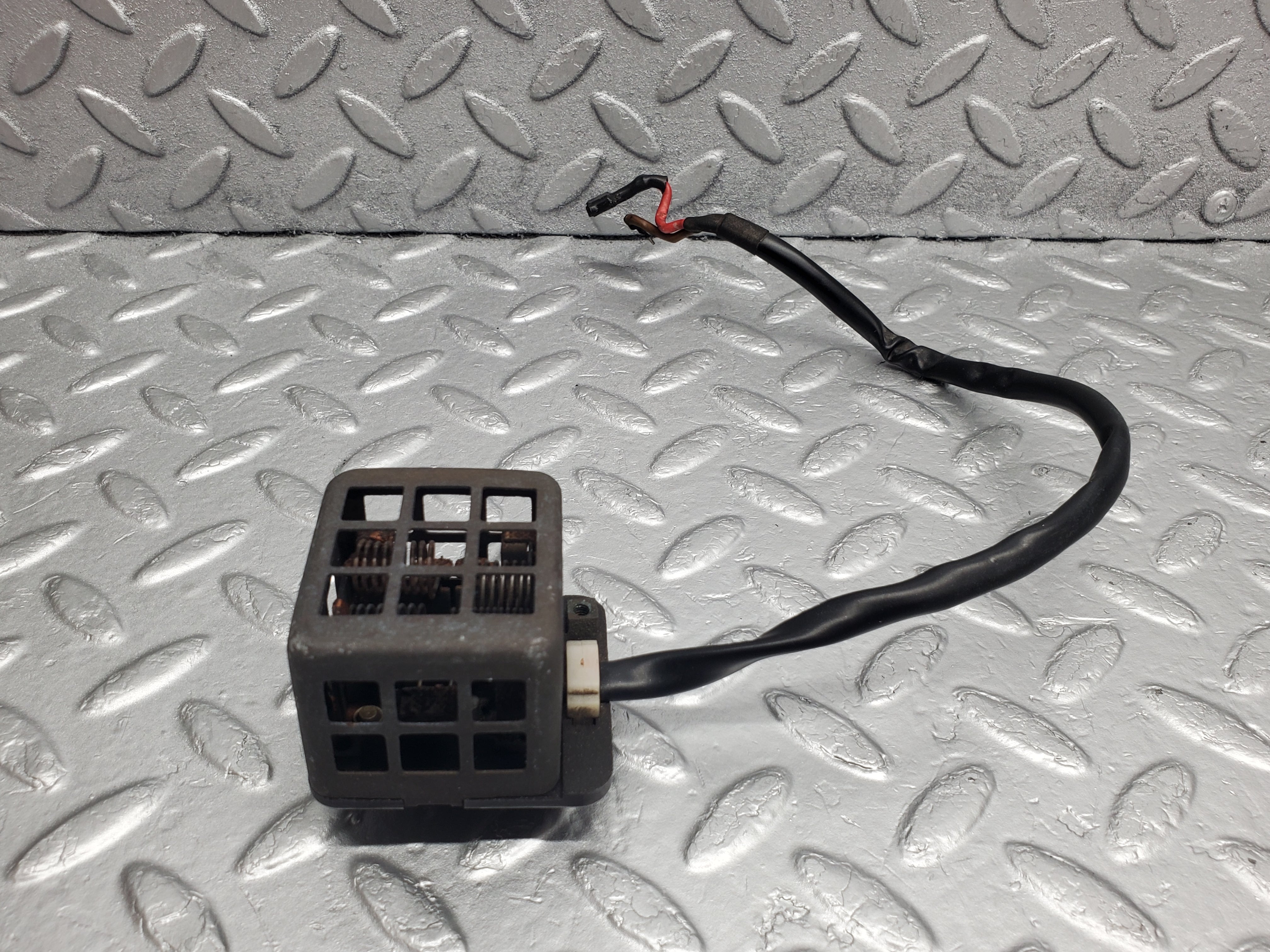 50370 Mercedes-Benz R107 380SL Heater Blower Resistor