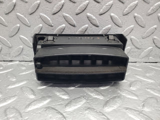 51067 Mercedes-Benz W124 Dashboard Air Vent Left Side