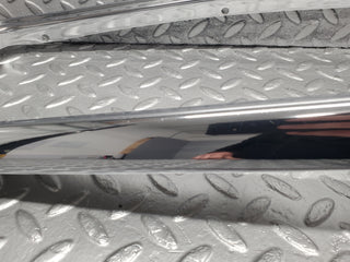 51820 Mercedes-Benz R107 SL Bonnet Grill Chrome Frame