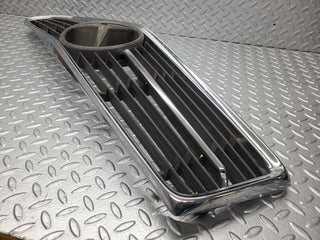 51821 Mercedes-Benz R107 SL Bonnet Grill Chrome 1078881623 1078881523