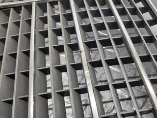 51855 Mercedes-Benz W124 Bonnet Grill Chrome 1248880323