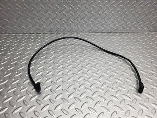 W124 Wagon throttle body valve vacuum hose pipe used OEM