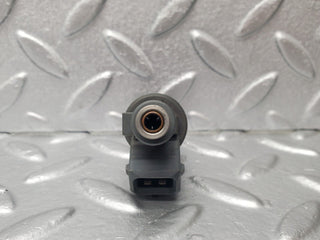 W124 fuel injector used OEM