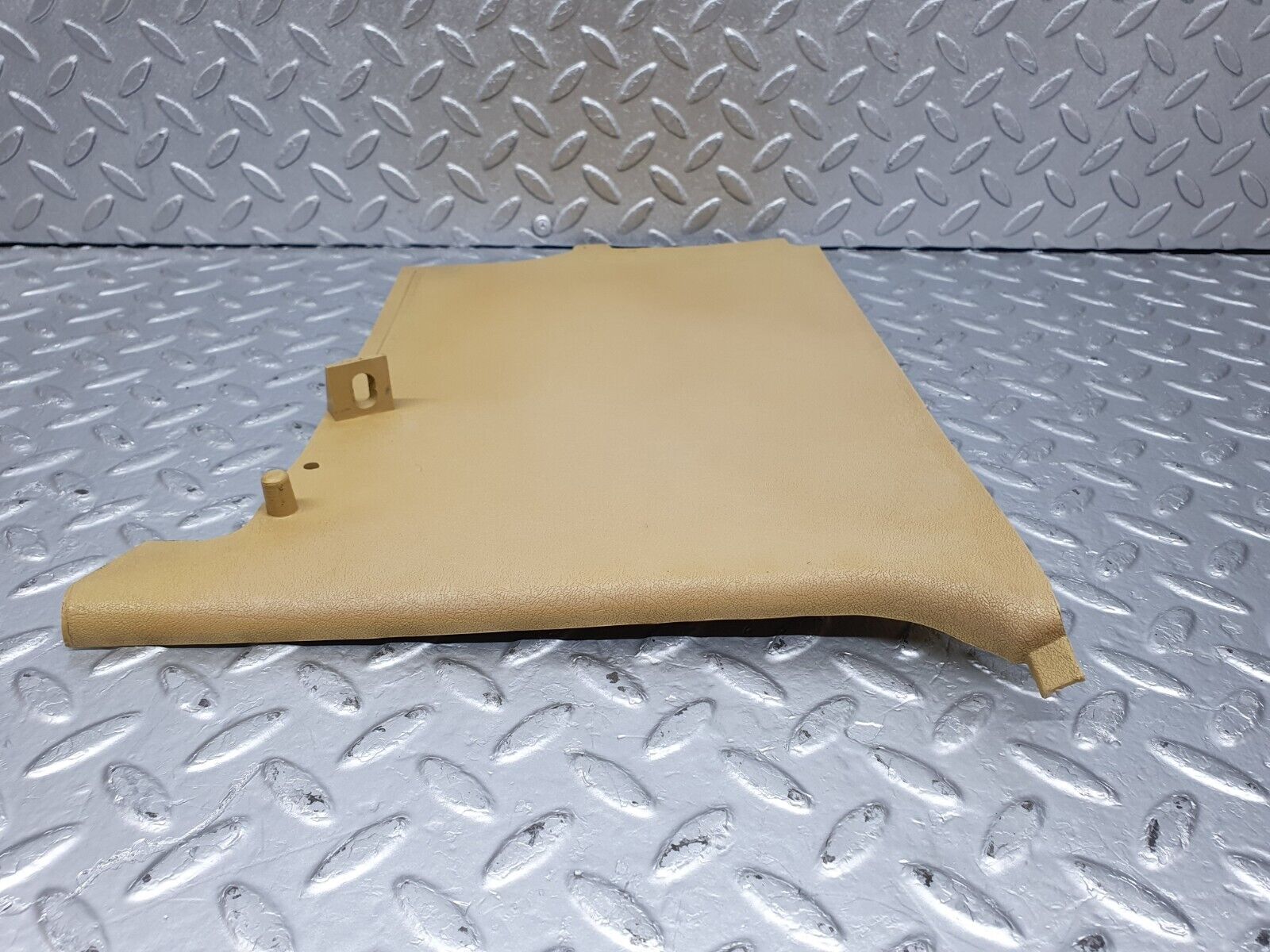 43880 Mercedes-Benz C123 230CE Coupe Front Left Kick Panel Beige 1236880906