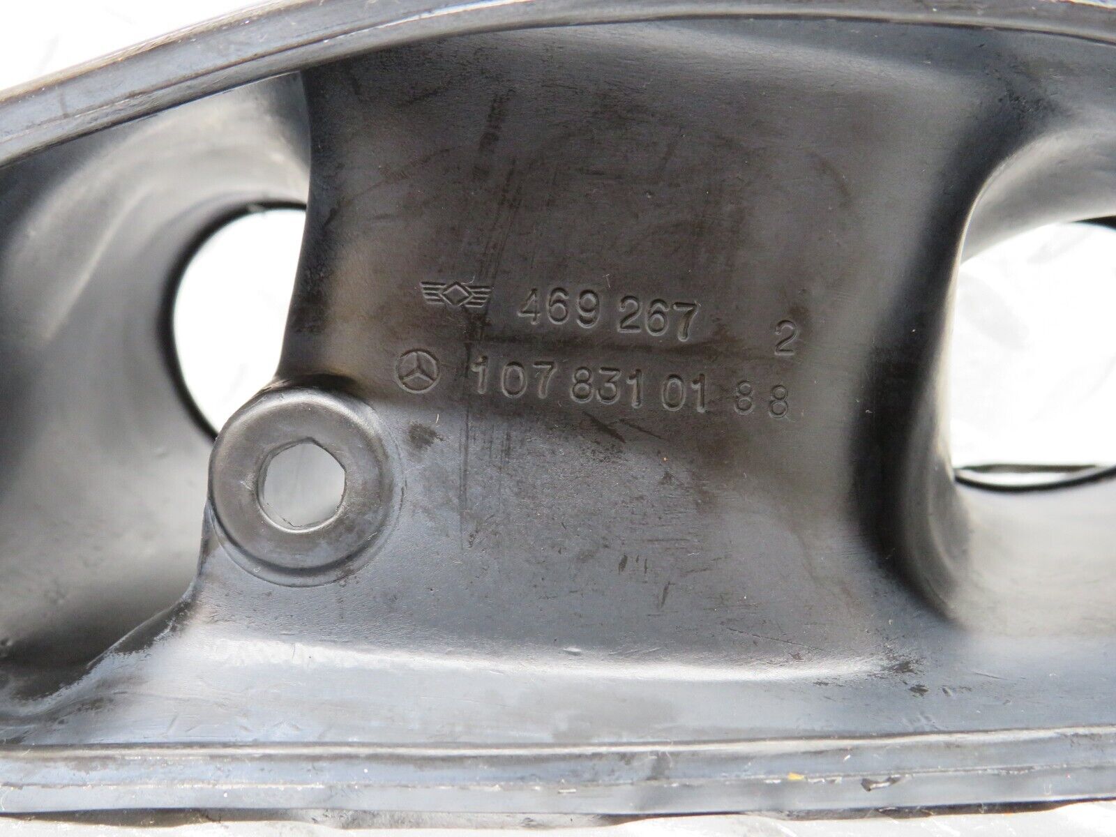 39147 Mercedes-Benz R107 500SL Air Duct Hose Rubber 1078310188