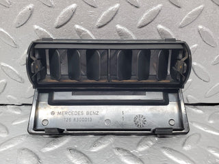 W126 centre console air vent used OEM