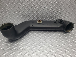 W124 Cabriolet air intake pipe used OEM