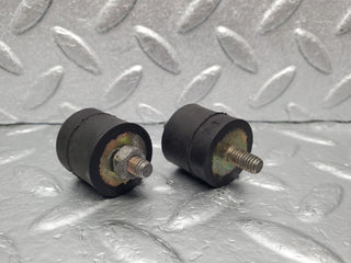 46712 Mercedes-Benz W123 280E Air Filter Housing Holder 3X