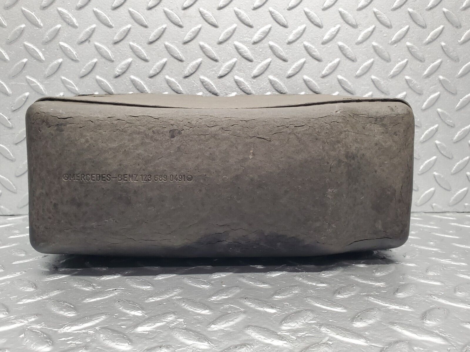 46508 Mercedes-Benz C123 280CE Coupe Glove Box 1236890491