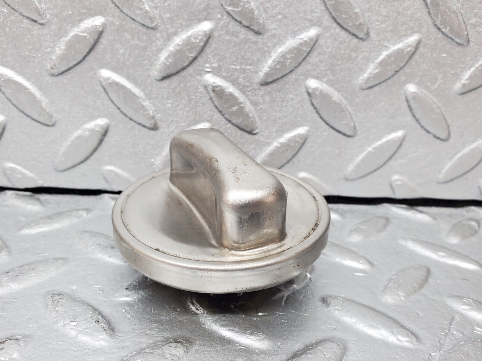 45294 Mercedes-Benz R129 300SL Coupe Fuel Tank Cap 1244700005