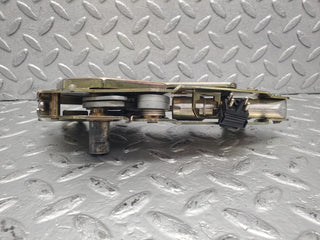 W124 Cabriolet roof lock mechanism used OEM