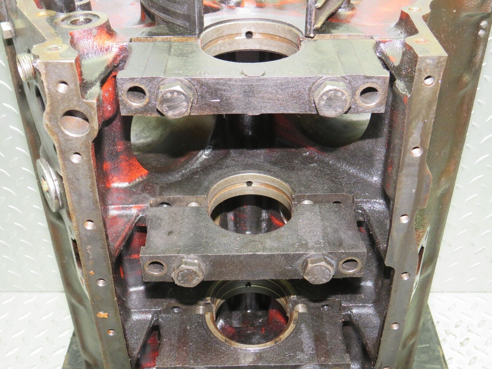 32806 Mercedes-Benz C107 R107 350 V8 Engine Block 1160110601 M116.982