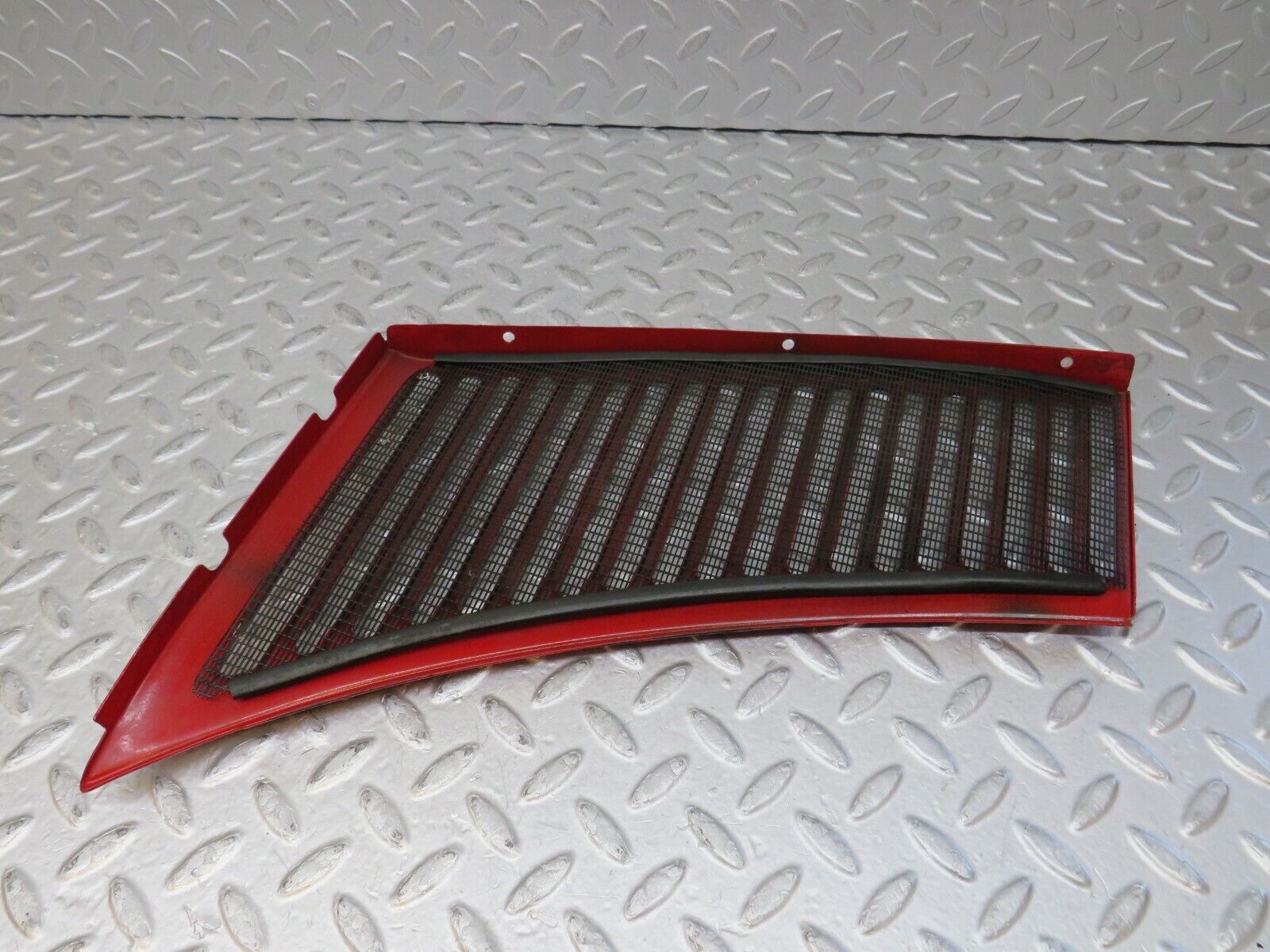 35370 Mercedes-Benz R107 280SL Air Vent Grill Right Side