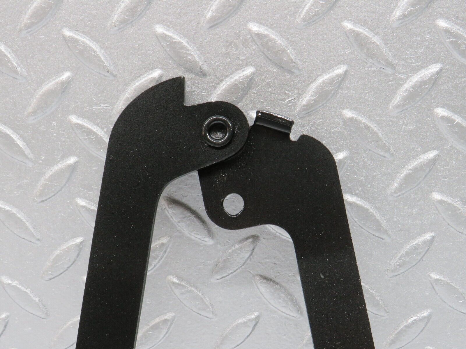 39995 Mercedes-Benz R107 350SL Bonnet Hinge Left Side