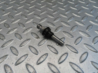 11037 Mercedes-Benz R107 W116 Fuel Injector Bosch 0437502010