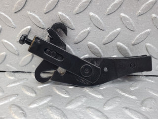 44695 Mercedes-Benz W124 220E Handbrake Adjusting Handbrake Regulator