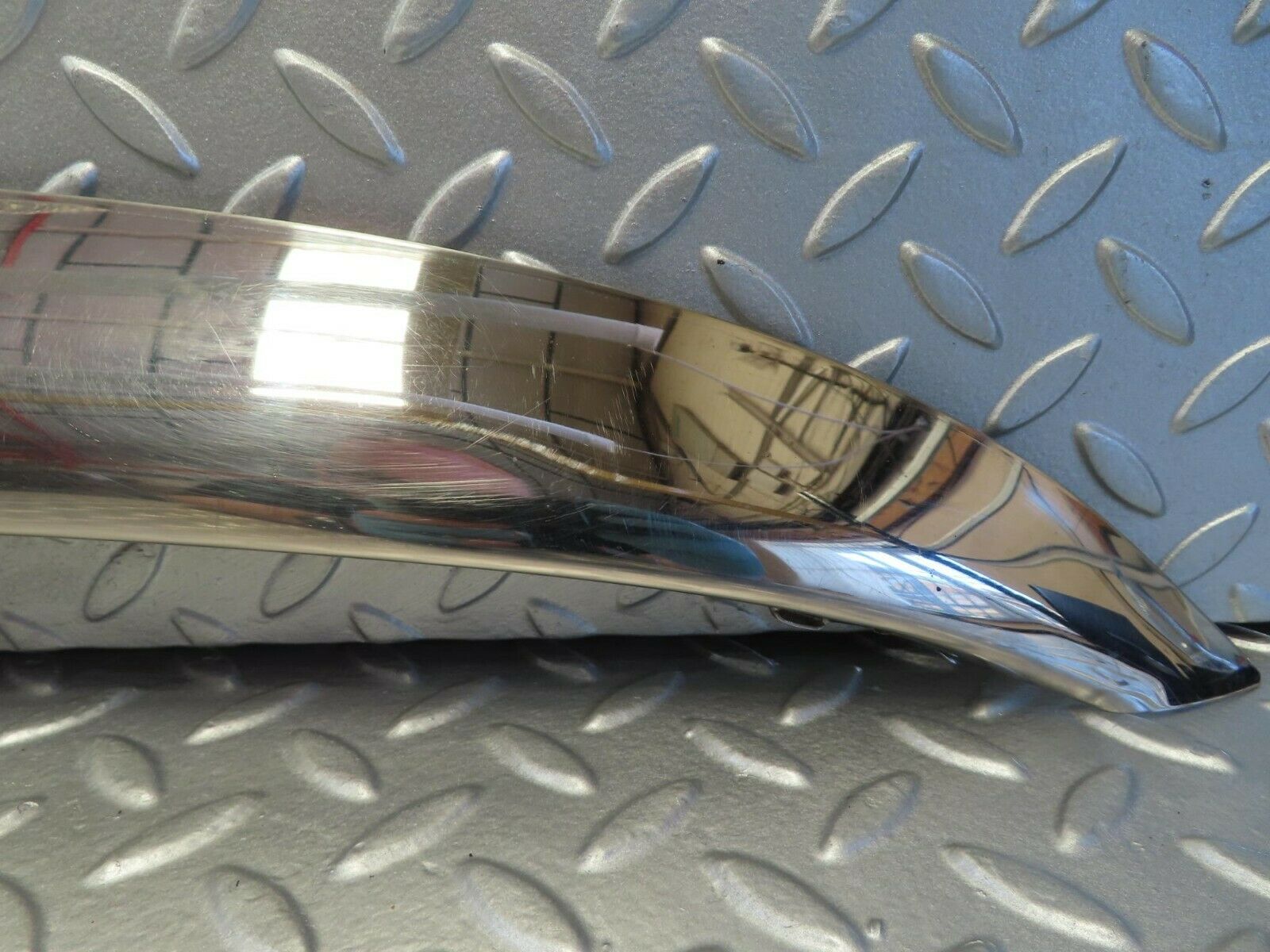 15583 Mercedes-Benz R107 450SL Rear Right Chrome Wheel Arch Trim