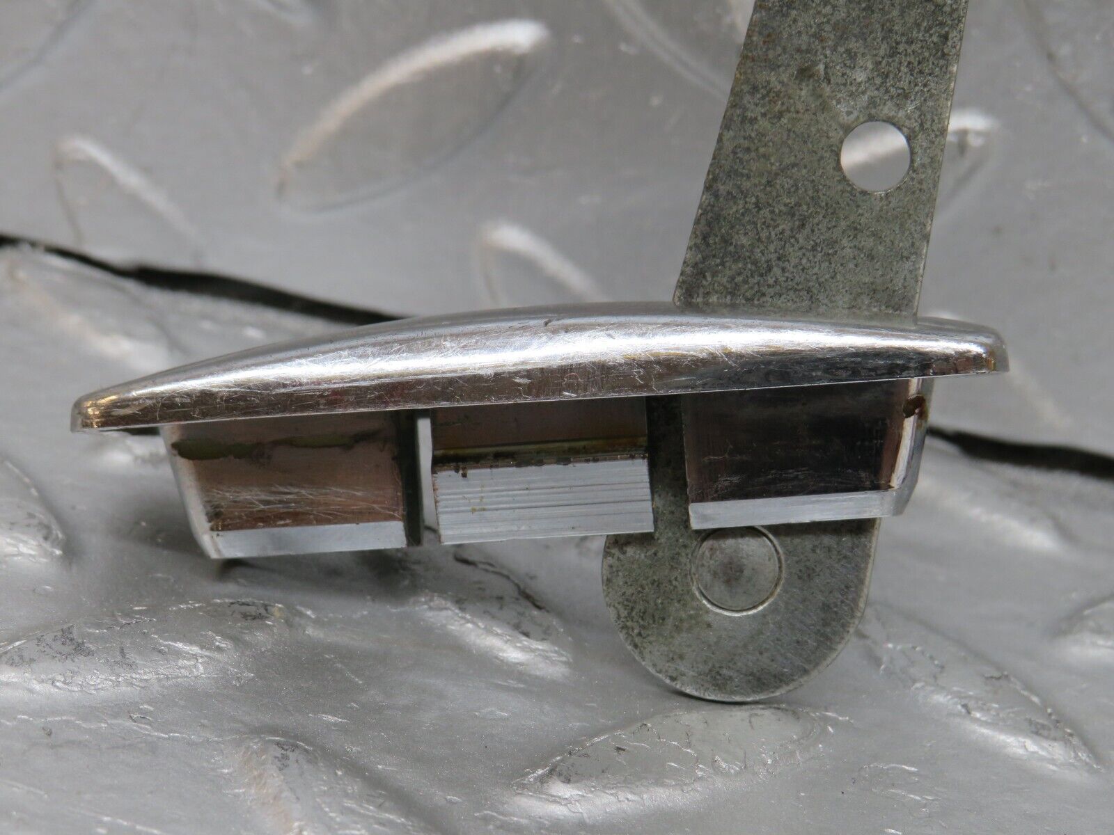 33182 Mercedes-Benz R107 Left Seat Folding Lever