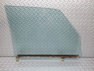 44365 Mercedes-Benz W123 280E Front Left Door Window Glass