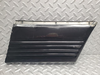 W126 Coupe front right fender wing lower moulding trim used OEM