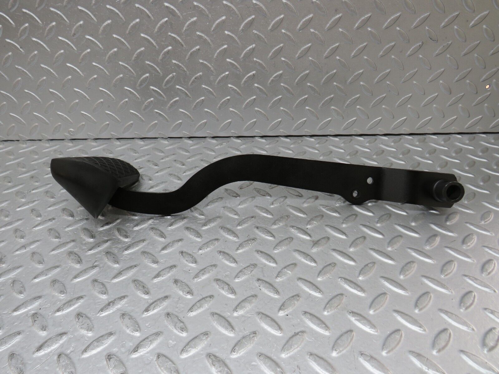 35497 Mercedes-Benz R107 280SL Brake Pedal With Rubber 1232910082