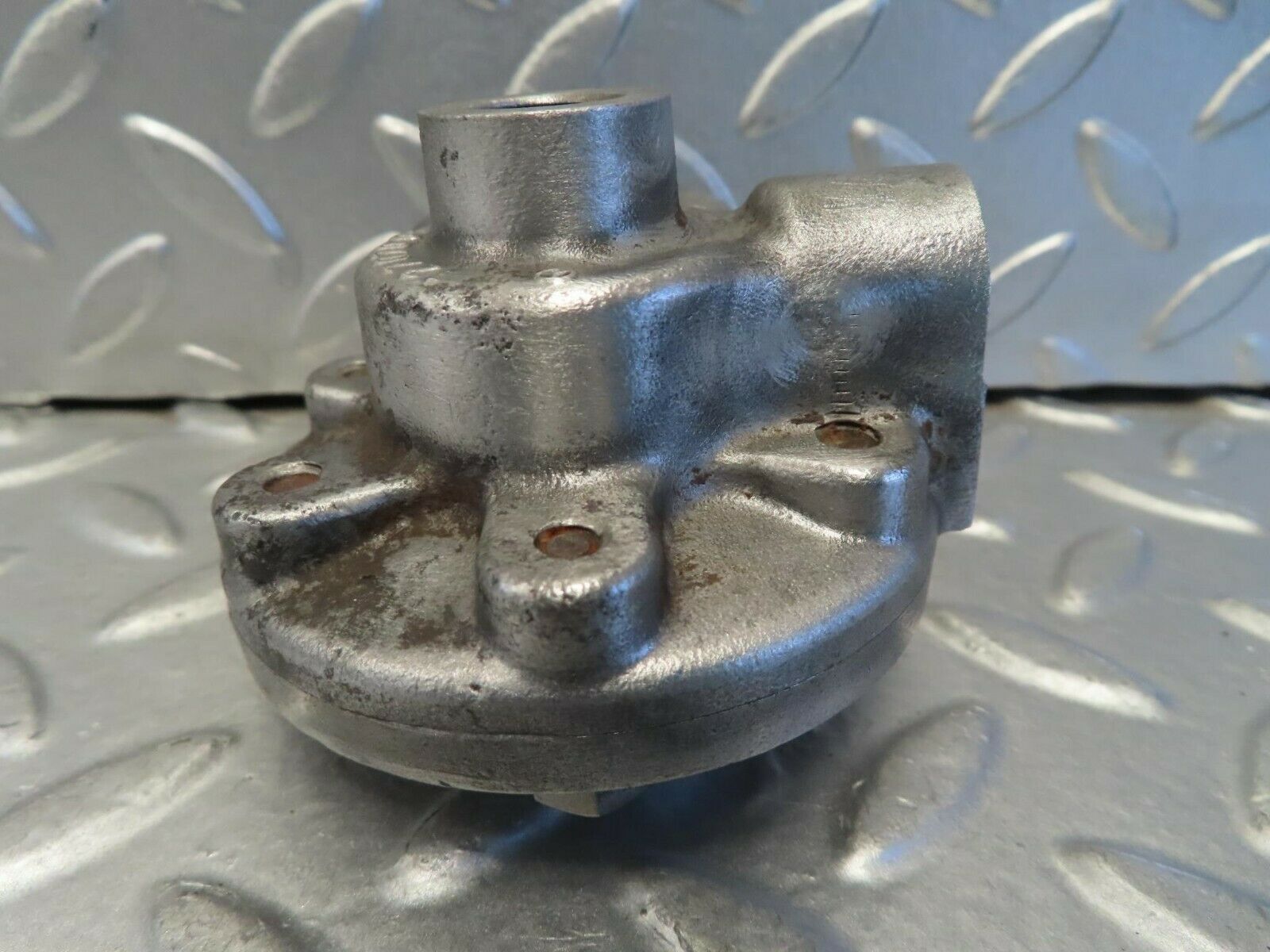 15585 Mercedes-Benz R107 450SL Fuel Backflow Damper Regulator 1270700268