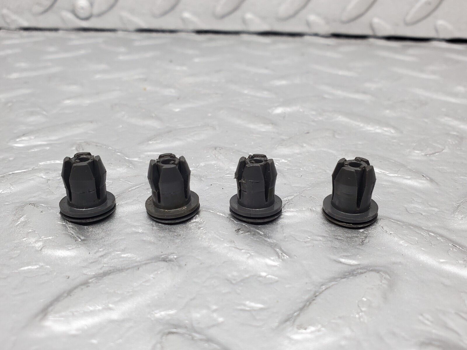 45914 Mercedes-Benz W126 420SE Glove Box 1266800291 1266930233