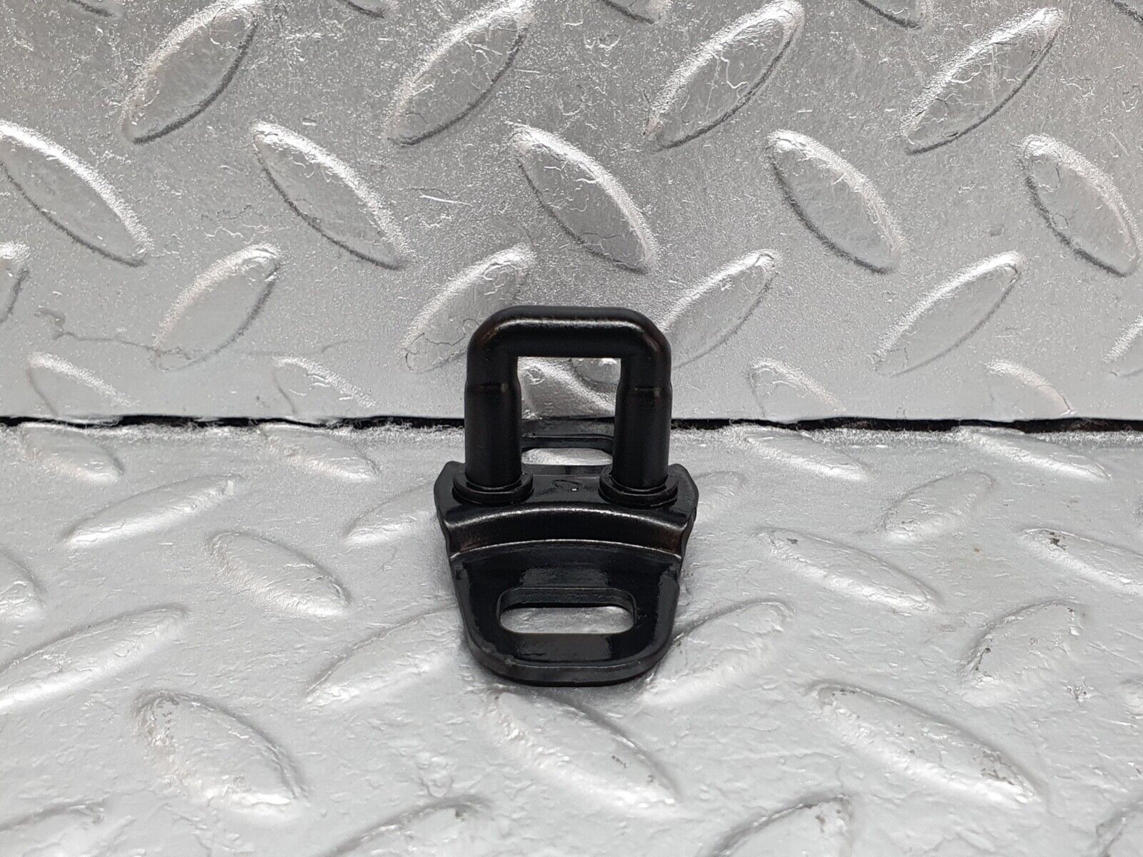 42019 Mercedes-Benz W202 C200 Bonnet Lock Latch 2028800260