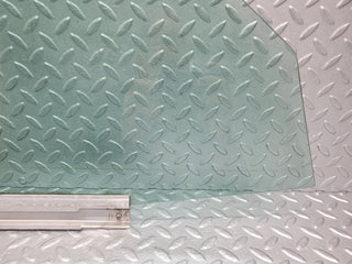 46247 Mercedes-Benz W124 280E Front Left Door Window Glass