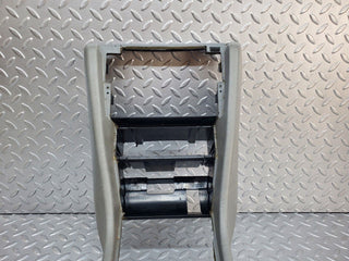 44679 Mercedes-Benz W124 220E Centre Console Grey