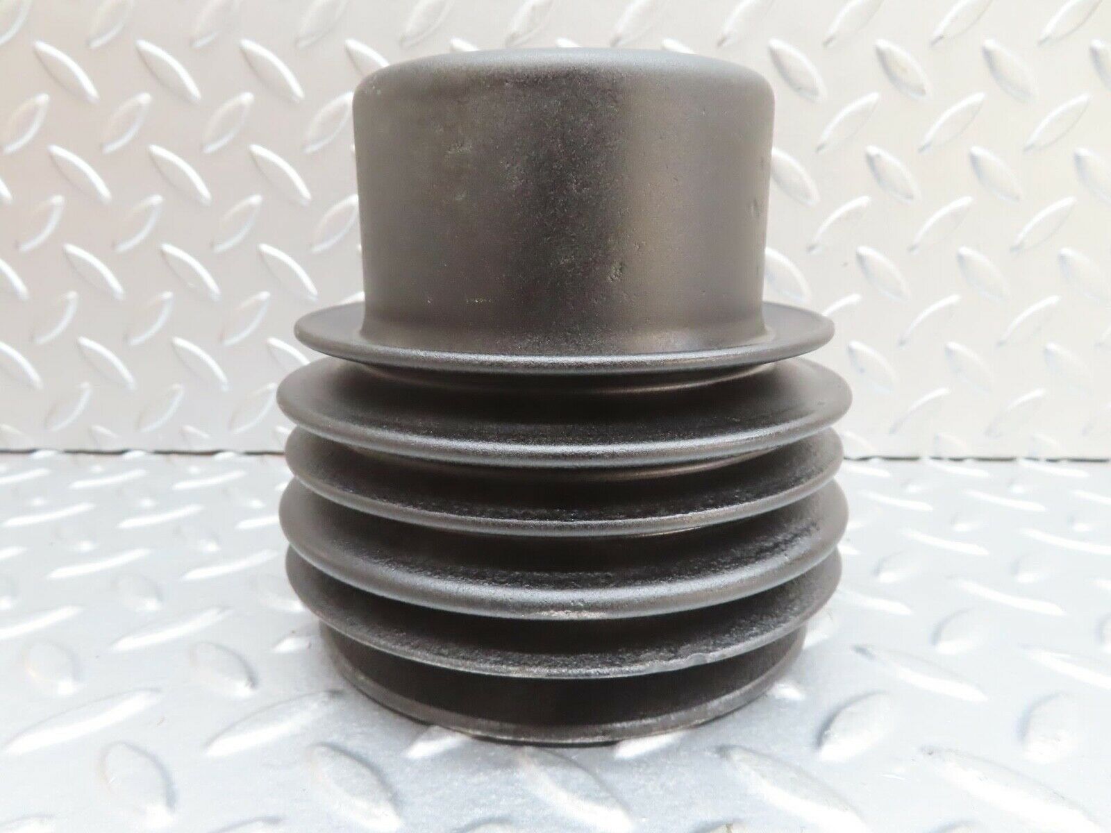 13711 Mercedes-Benz R107 450SL Crankshaft Pulley