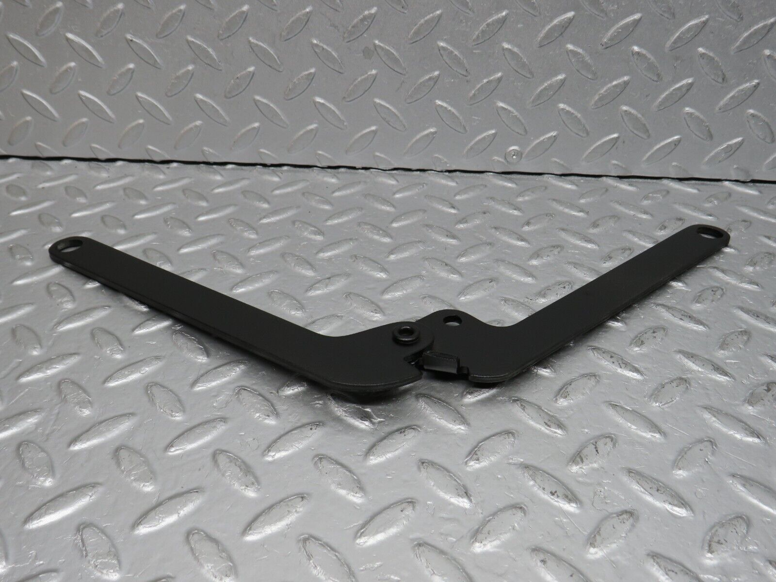 39260 Mercedes-Benz R107 500SL Bonnet Hinge Right Side