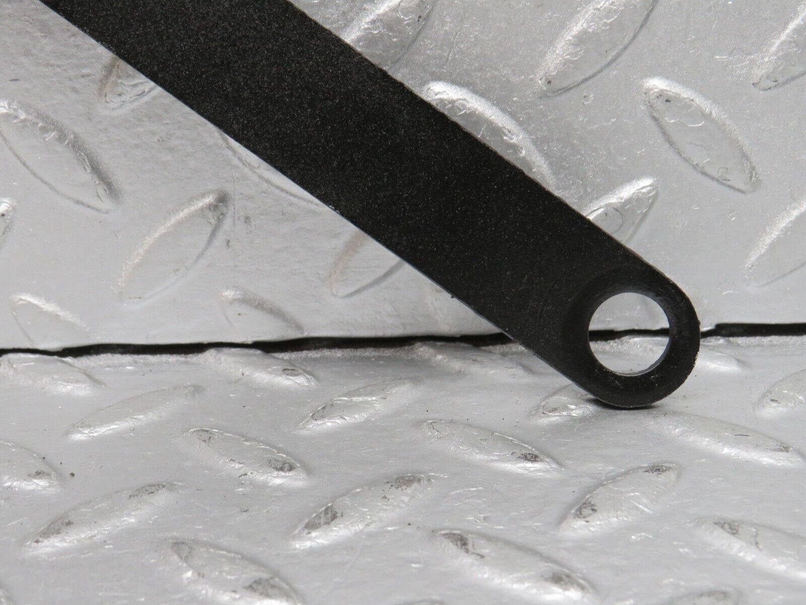 39260 Mercedes-Benz R107 500SL Bonnet Hinge Right Side