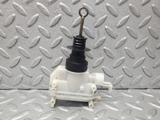 W201 Baby Benz front right door lock vacuum actuator used OEM