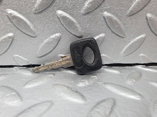 43644 Mercedes-Benz C126 380SEC Coupe Steering Lock Ignition Switch With Key